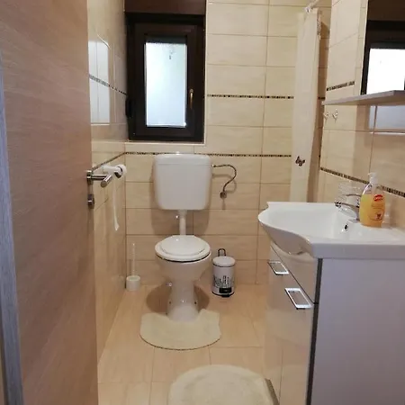 Apartment I Kamp Turanj-samuga *
