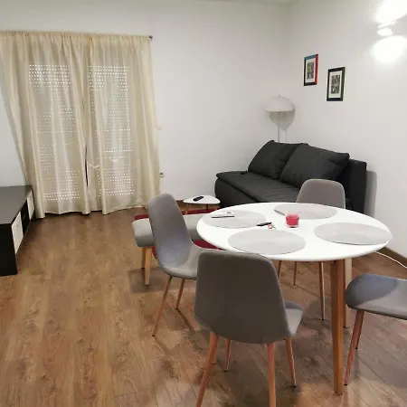 Apartment I Kamp Turanj-samuga